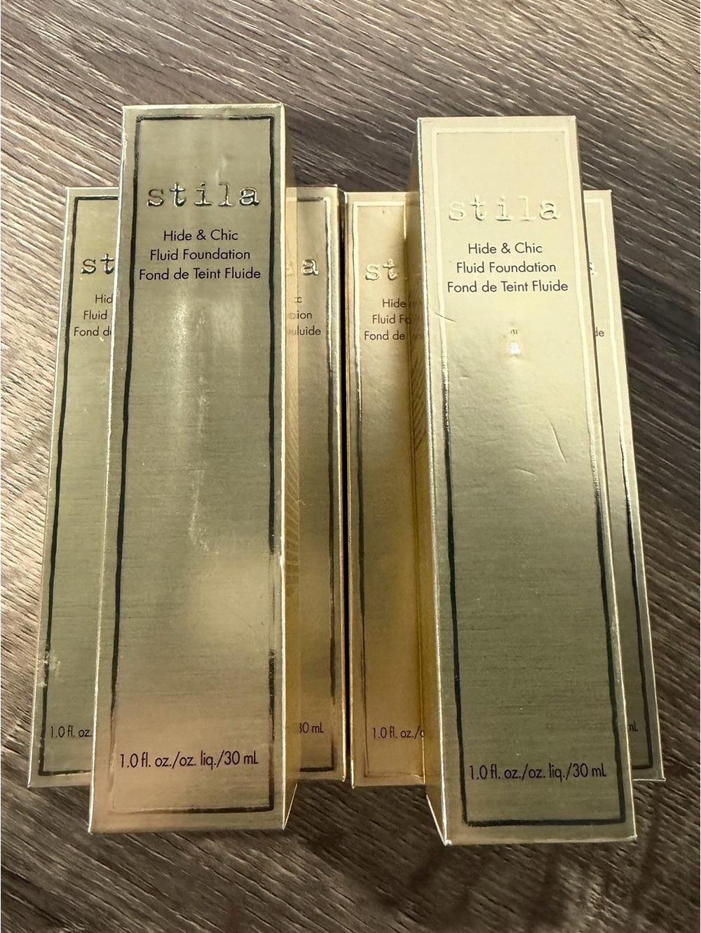 Stila Hide & Chic Fluid Foundation Bundle - Tan/Deep 3 Deep 1 Deep 6  30 ml NEW